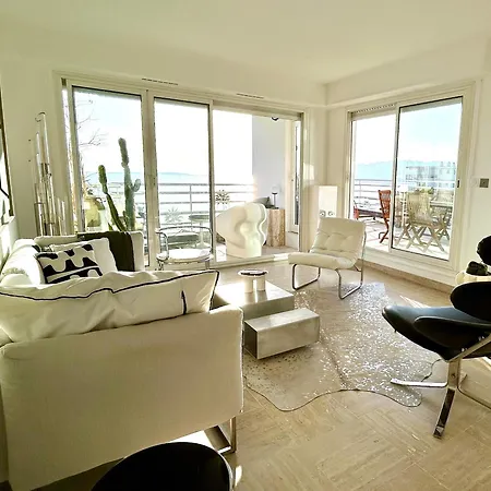 Riviera Rooftop - Front De Avec Terrasse Dans Le Centre